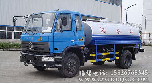 東風(fēng)平頭灑水車 東風(fēng)平頭灑水車