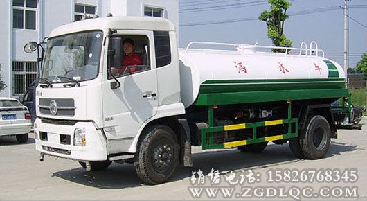 東風(fēng)天錦灑水車 東風(fēng)天錦灑水車